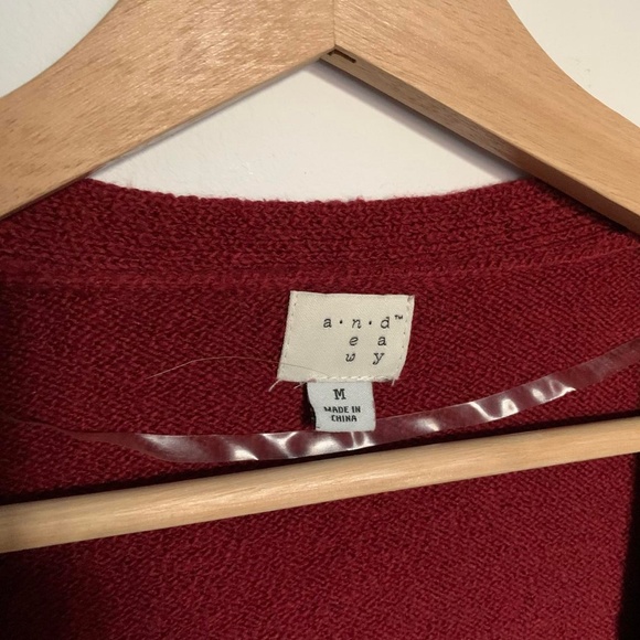 A New Day women's dark red long cardigan with front pockets, size medium - Picture 2 of 4